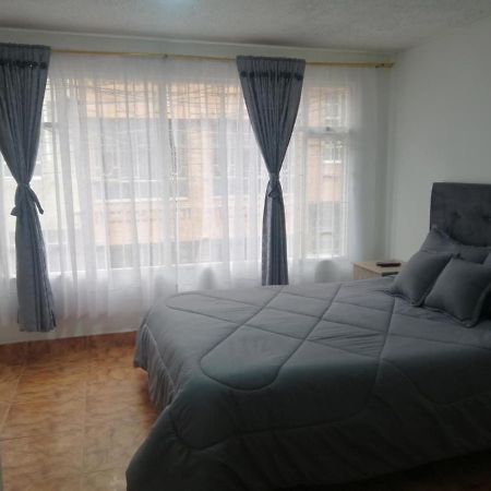 Habitacion Privada Cerca Al Aeropuerto Y Terminal Bogotá Zewnętrze zdjęcie