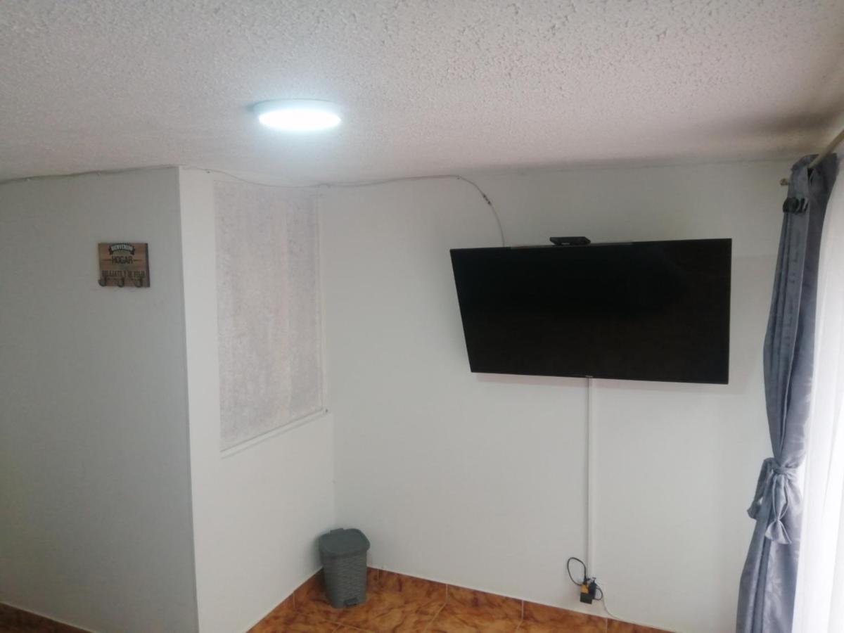 Habitacion Privada Cerca Al Aeropuerto Y Terminal Bogotá Zewnętrze zdjęcie